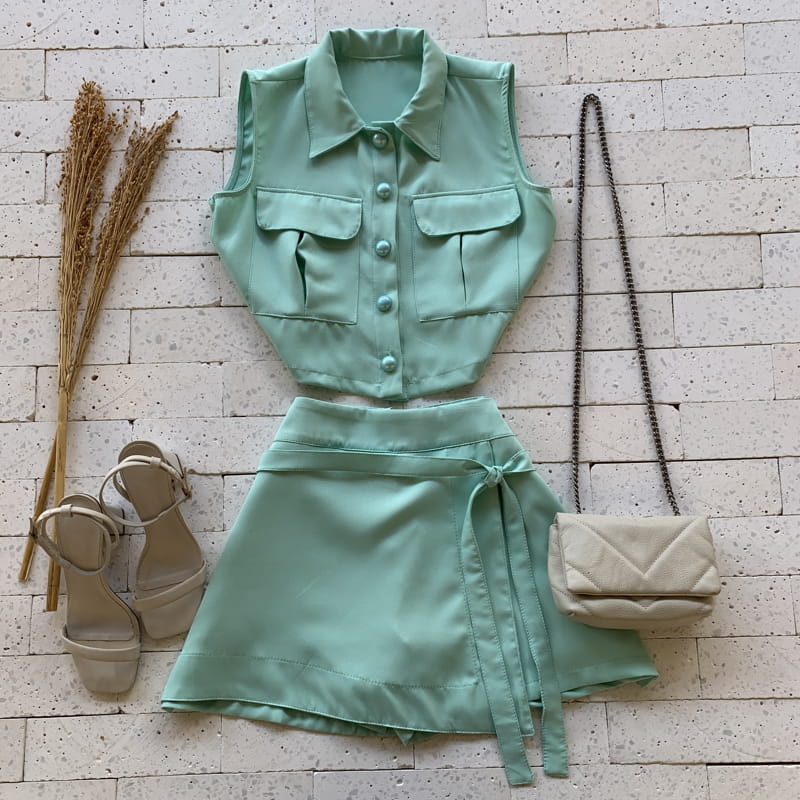 Conjunto Alfaiataria Cropped Golinha E Short Saia Verde Gua Dondoca