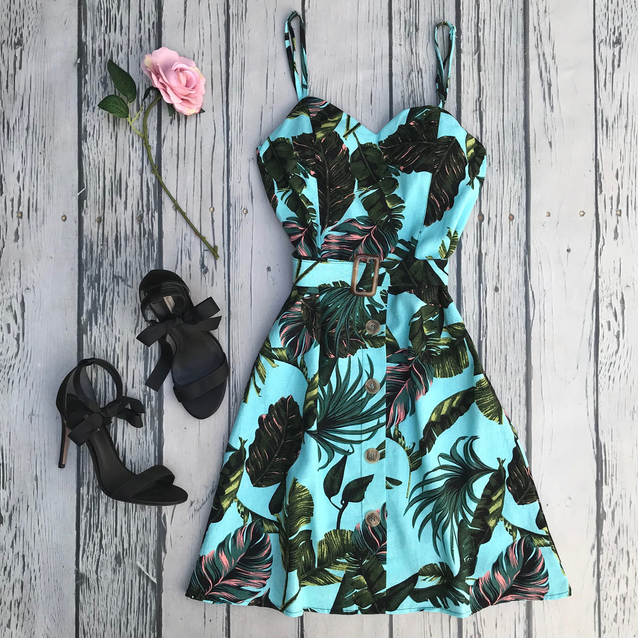 vestido de linho floral