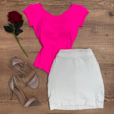 BODY COM BOJO TRANÇADO NAS COSTAS NEON