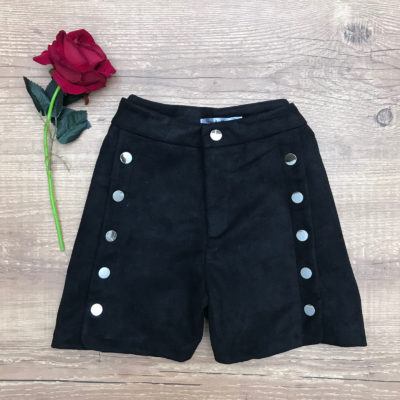 SHORT SUEDE COM BOTÕES