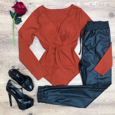 BODY MANGA LONGA CANELADO TERRA COTA