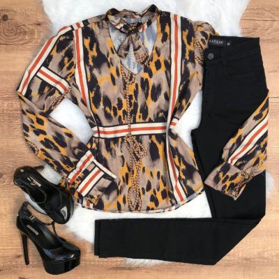 BLUSA MANGA LONGA LAÇO NO DECOTE