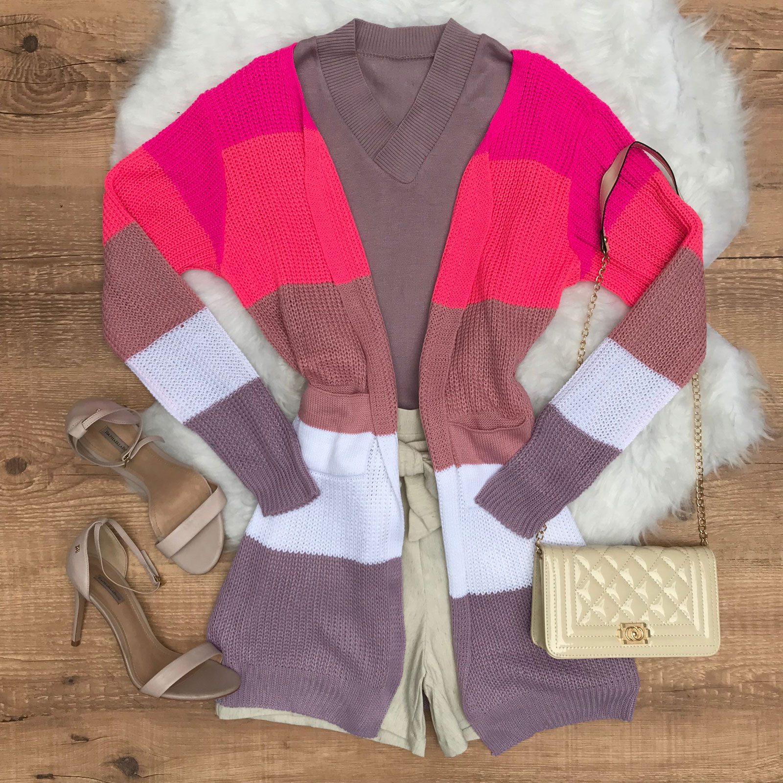 MAXI CARDIGÃ TRICO COLORIDO COM ROSA MAXI CARDIGÃ TRICO COLORIDO COM ROSA