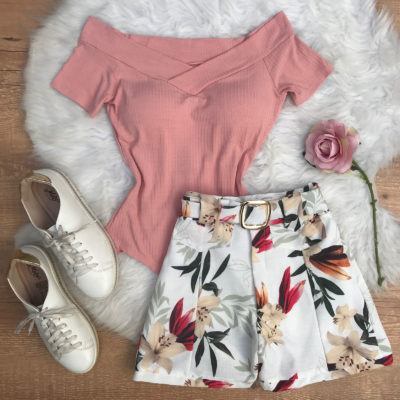 BODY CANELADO COM BOJO DECOTE CANOA ROSÉ