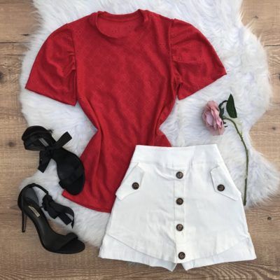 T-SHIRT MALHA DE LAISE PRINCESA VERMELHA