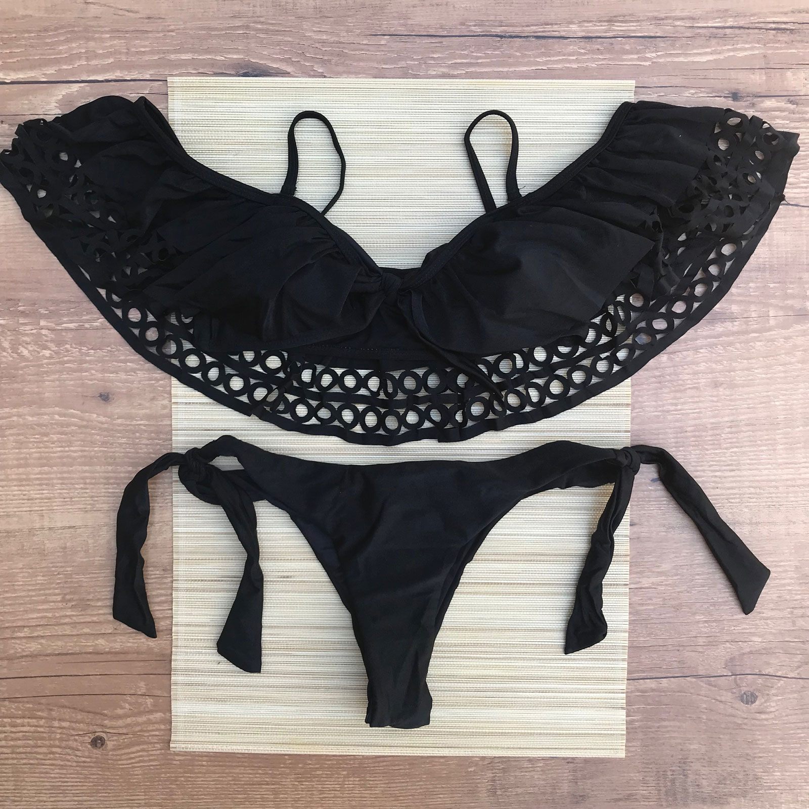 Biquíni Ciganinha Lacinho - Preto Biquíni Ciganinha Lacinho - Preto