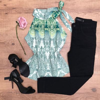 REGATA COM AMARRAÇÃO ESTAMPADA