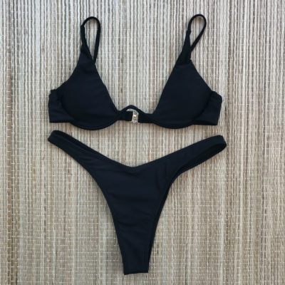 Biquíni Levanta Seios Asa Delta