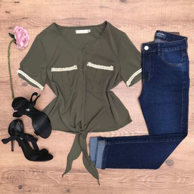 BLUSA NÓZINHO COM APLICAÇÃO