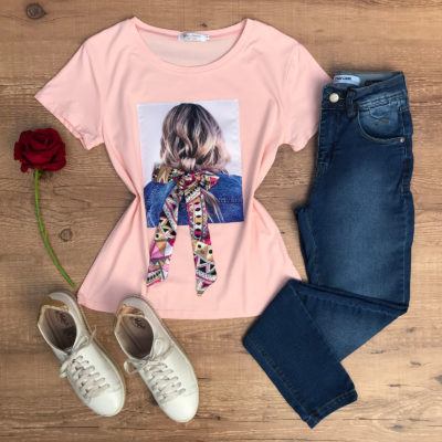 T-SHIRT APLICAÇÃO LAÇO