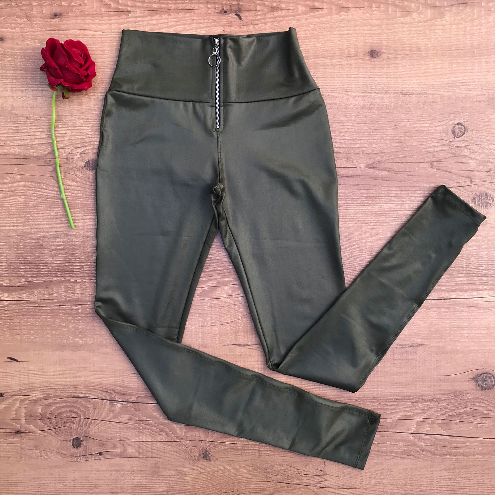 CALÇA CIRRÉ