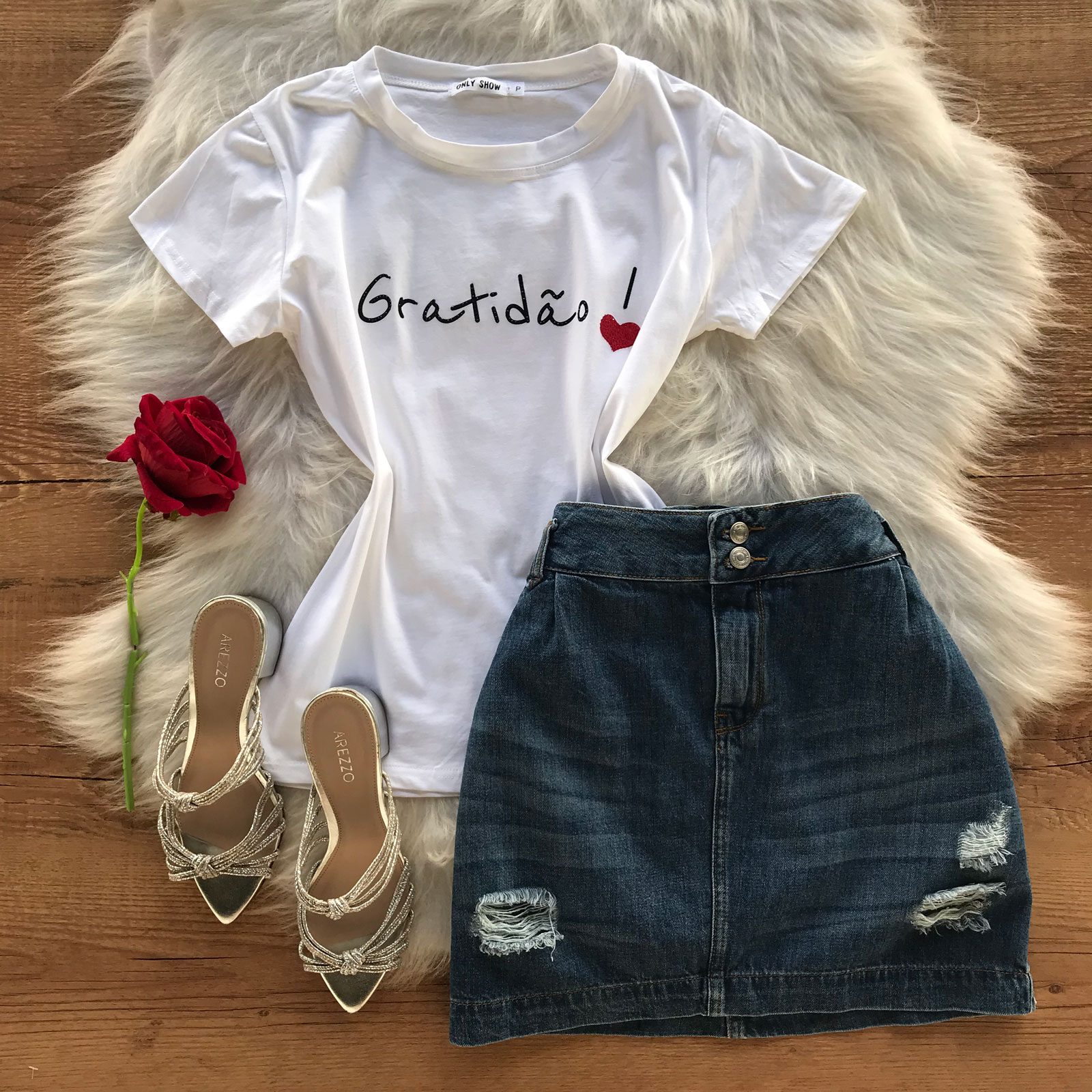 T-SHIRT BORDADA T-SHIRT BORDADA