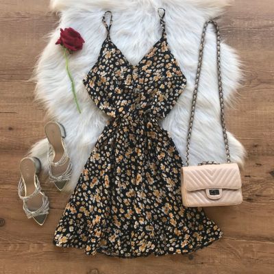 VESTIDO FLORAL