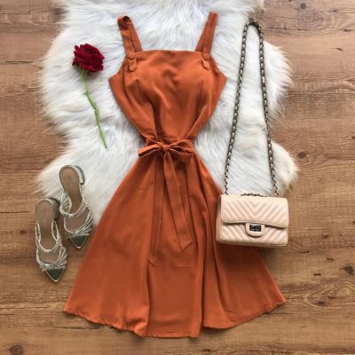 VESTIDO MIDI LISO
