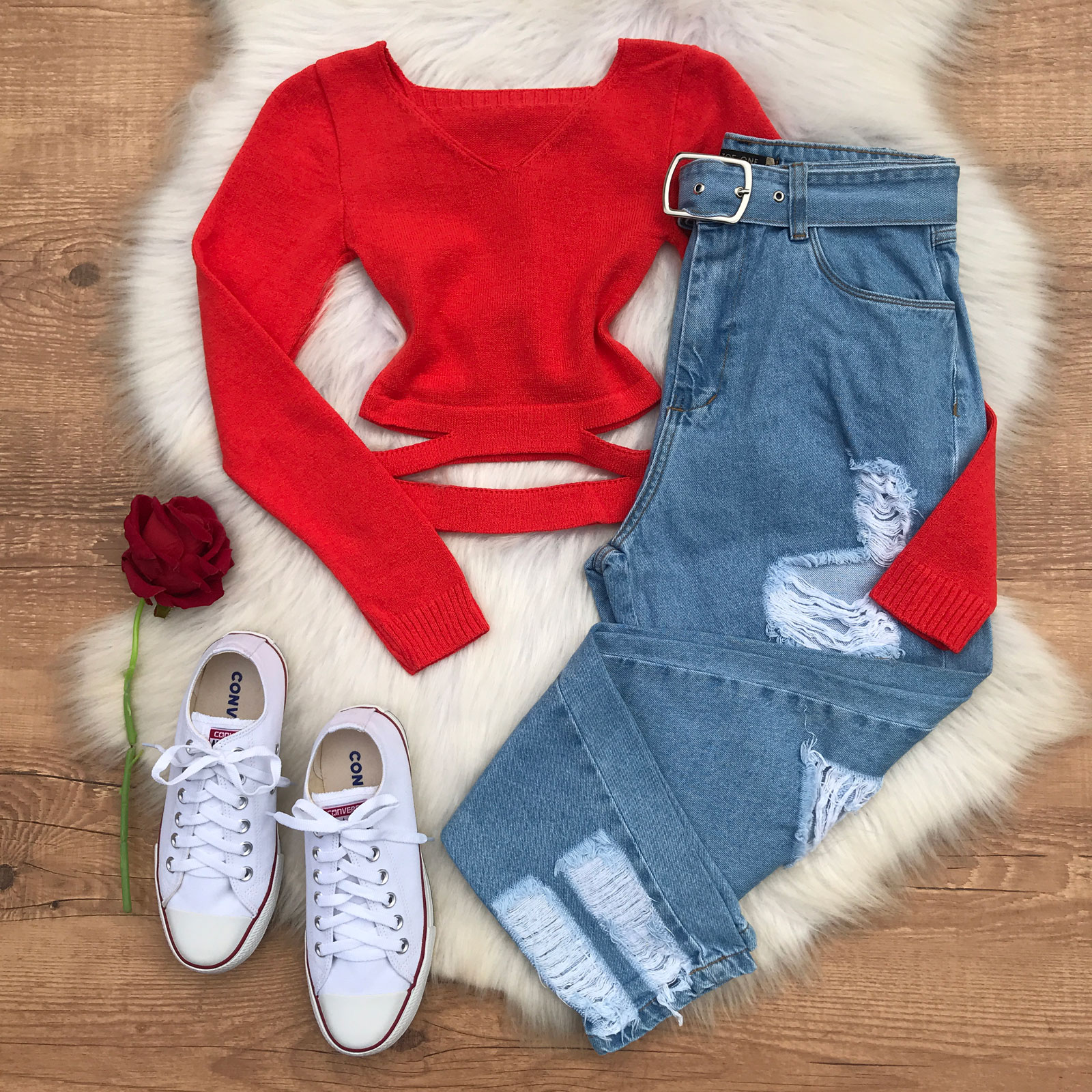 CROPPED MODAL CROPPED MODAL