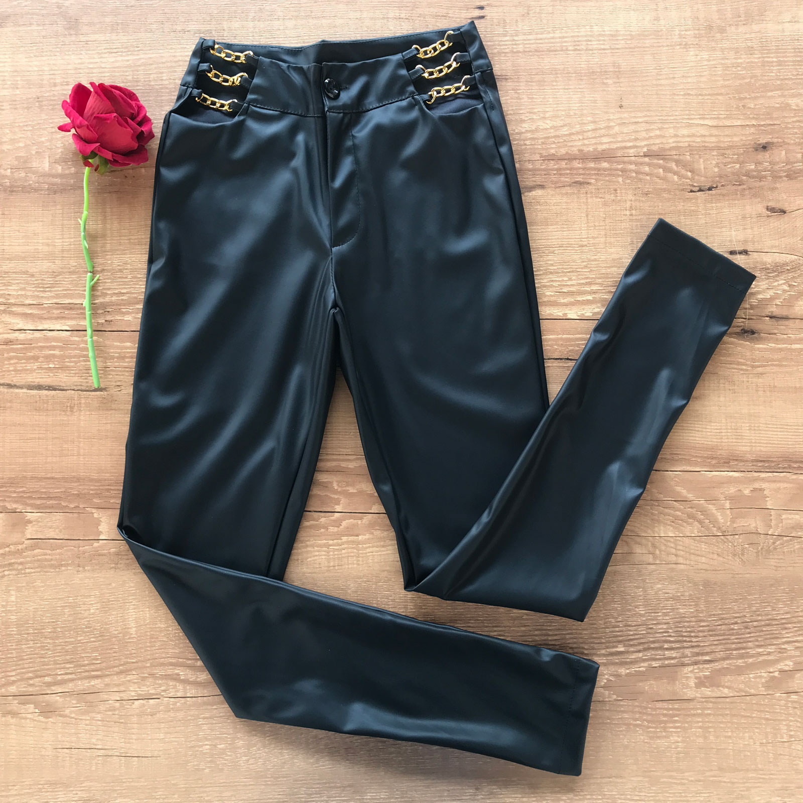 CALÇA DE COURINHO CALÇA DE COURINHO