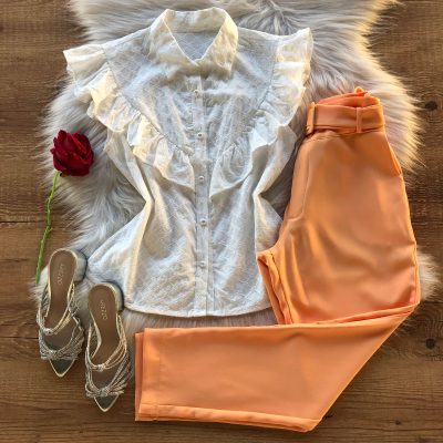 BLUSA EM LAISE