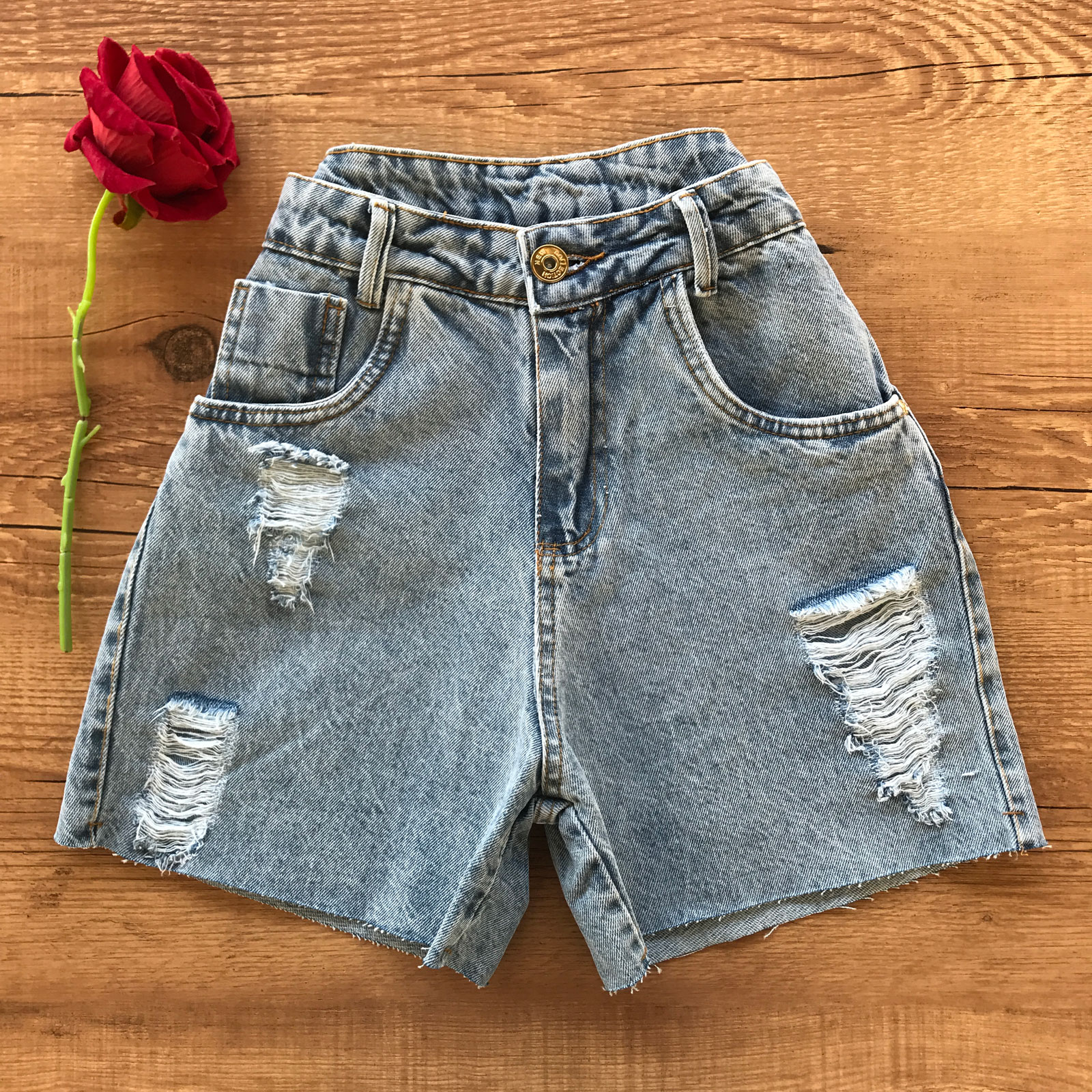 SHORT JEANS