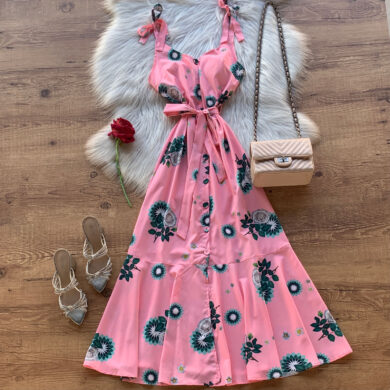 VESTIDO LONGUETE ESTAMPA FLORAL BOTÕES E AMARRAÇÃO ROSA