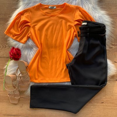 T-SHIRT BÁSICA MANGA BUFANTE