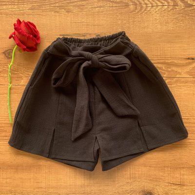 SHORT SAIA