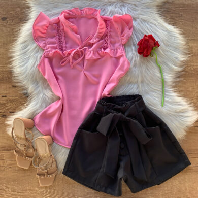 BLUSA DETALHES EM BABADOS