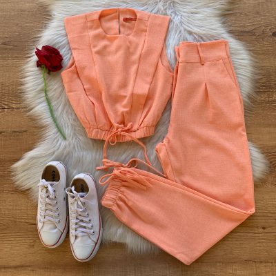 CONJUNTO CROPPED COM ELÁSTICO