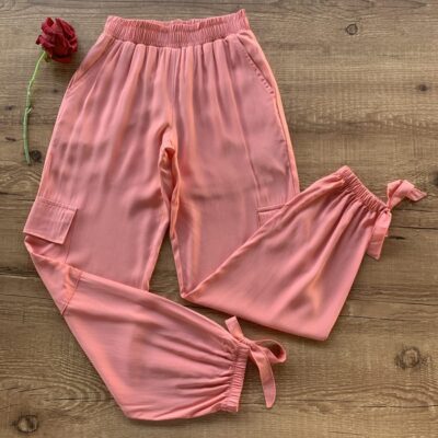 CALÇA CARGO VISCOLINHO LAÇO NA BARRA SALMÃO