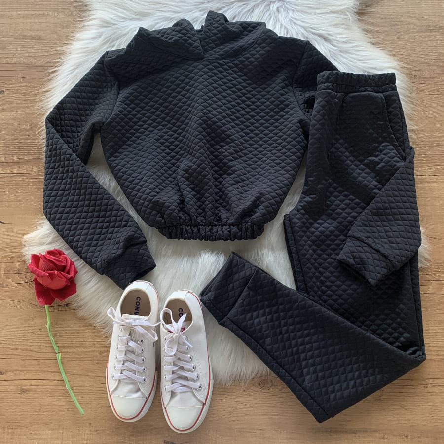 CONJUNTO FEMININO CONJUNTO FEMININO