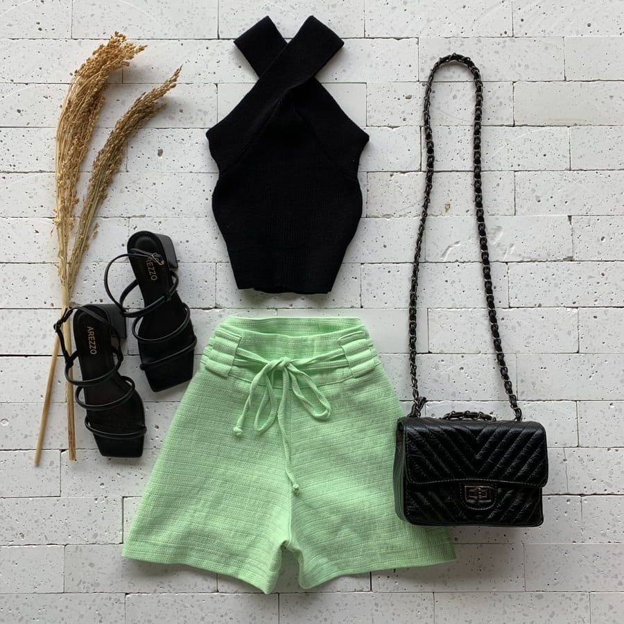 CROPPED MODAL CROPPED MODAL