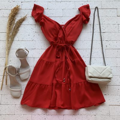 VESTIDO ALÇA BABADOS