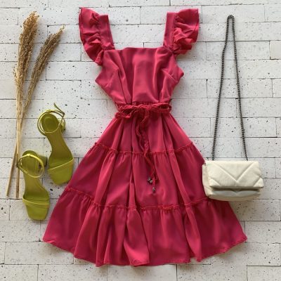 VESTIDO CAMADAS E ALÇA BABADOS