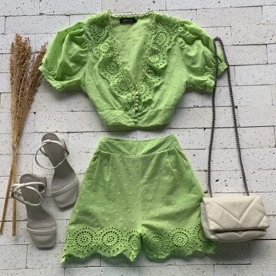 CONJUNTO CROPPED E SHORT