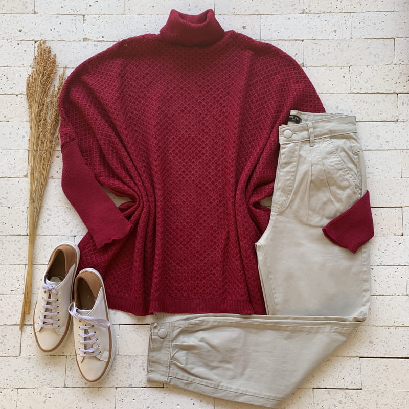 PONCHO TRICO PREMIUM DETALHADO GOLA ALTA MAGENTA PONCHO TRICO PREMIUM DETALHADO GOLA ALTA MAGENTA