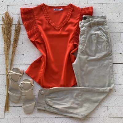 BLUSA DECOTE TRANÇADO