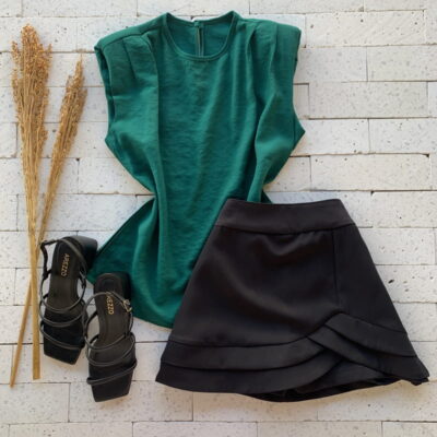 BLUSA COM OMBREIRAS VERDE