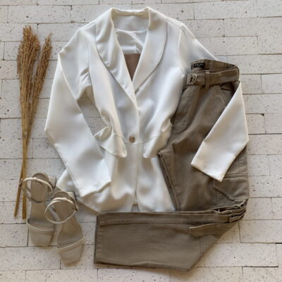 Blazer Alfaiataria Premium Alongado Off