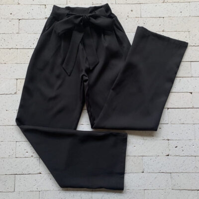 Calça Pantalona Alfaiataria Com Amarração Luxo Preta