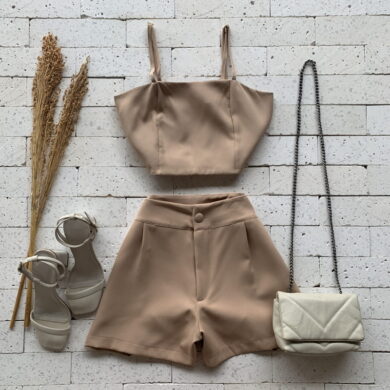 CONJUNTO ALFAIATARIA LUXO TOP E SHORT NUDE