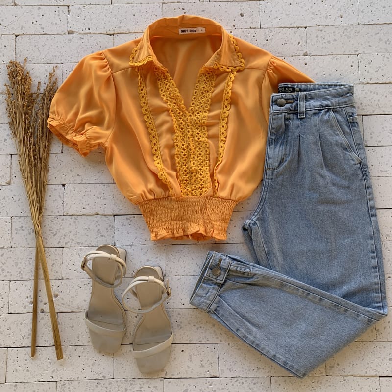 Cropped com Lastex e Gripier Frontal Laranja Cropped com Lastex e Gripier Frontal Laranja