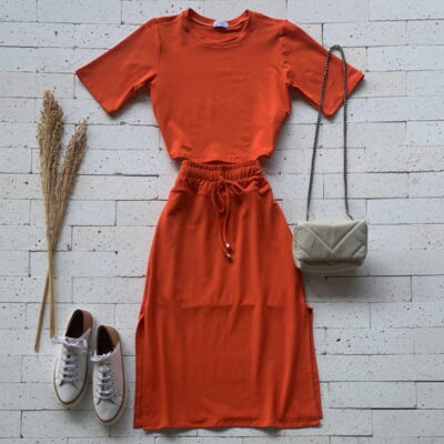 Conjunto Moletinho Cropped e Saia Midi Luxo Laranja