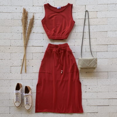 Conjunto Moletinho Cropped Regata e Saia Midi Luxo Vermelho