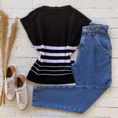 Blusa Modal Detalhe Listrado Preta e Off