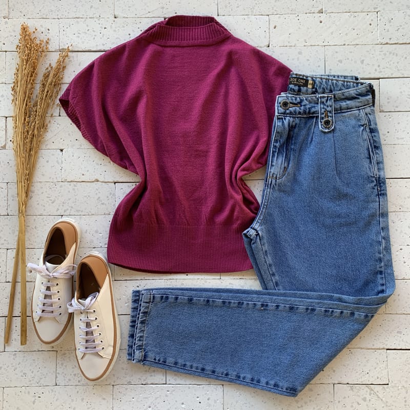 Blusa Modal Lisa sem Decote Magenta Blusa Modal Lisa sem Decote Magenta