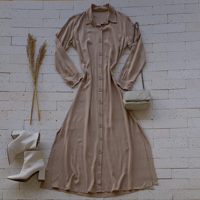 Vestido Longuete Manga Longa com Fenda Luxo Nude Vestido Longuete Manga Longa com Fenda Luxo Nude