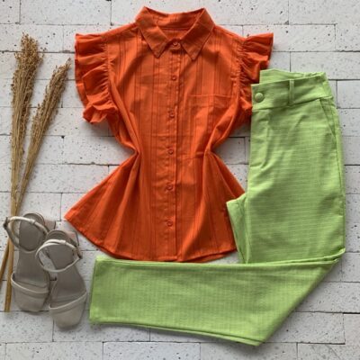 BLUSA DETALHE LISTRAS