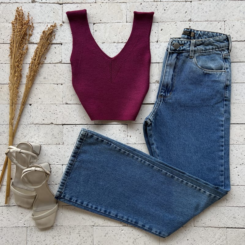 CROPPED MODAL CROPPED MODAL