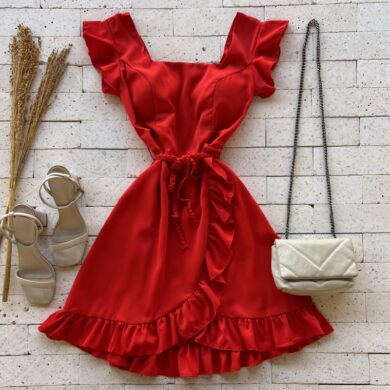 VESTIDO DETALHE BABADOS