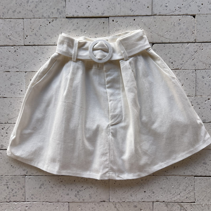 SHORT SAIA LINHO SHORT SAIA LINHO