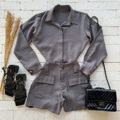 CONJUNTO CAMISA CROPPED E SHORT CARGO